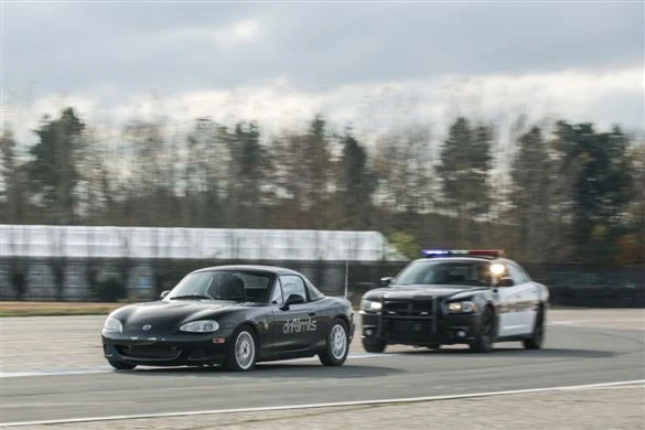 Immersive Mazda MX-5 Police